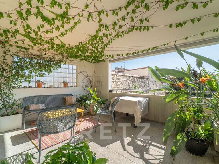 Appartement Nîmes - 3 chambres - 104m²