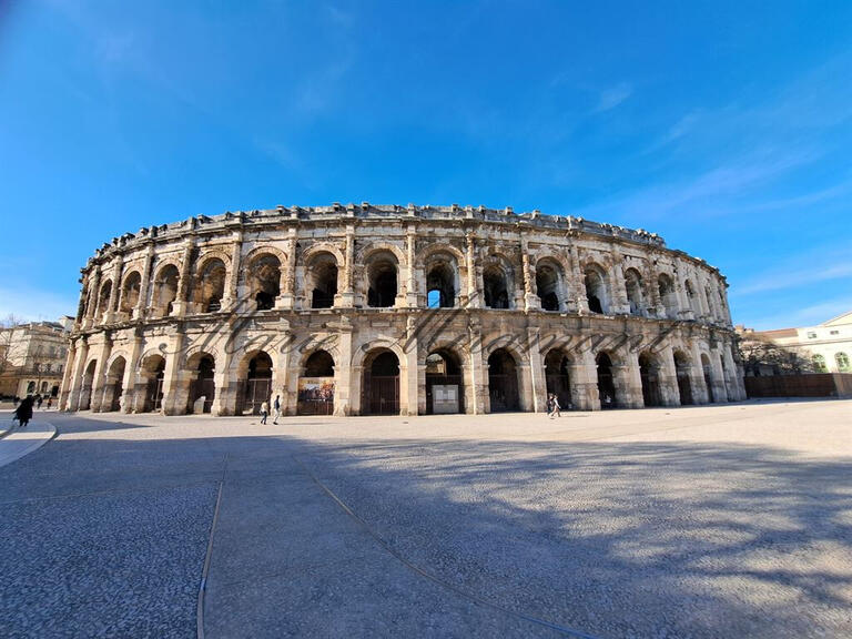 Hôtel particulier Nîmes - 11 chambres - 500m²