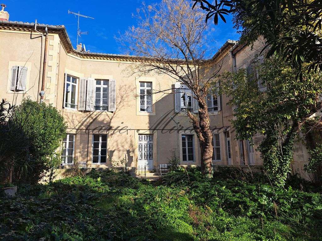Mansion Nîmes