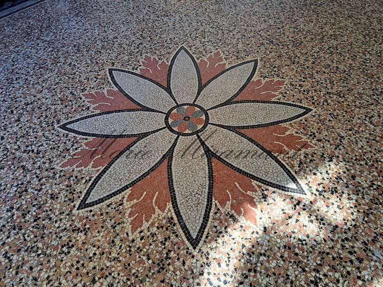 Hôtel particulier Nîmes - 11 chambres - 500m²