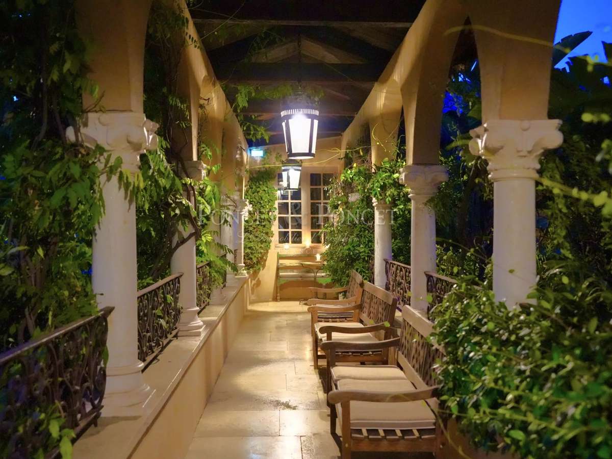 Hôtel particulier Nîmes