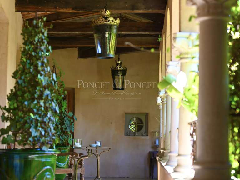 Hôtel particulier Nîmes - 1850m²