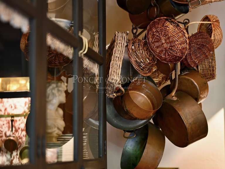 Hôtel particulier Nîmes - 1850m²