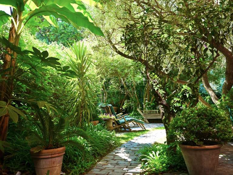 Hôtel particulier Nîmes - 1850m²