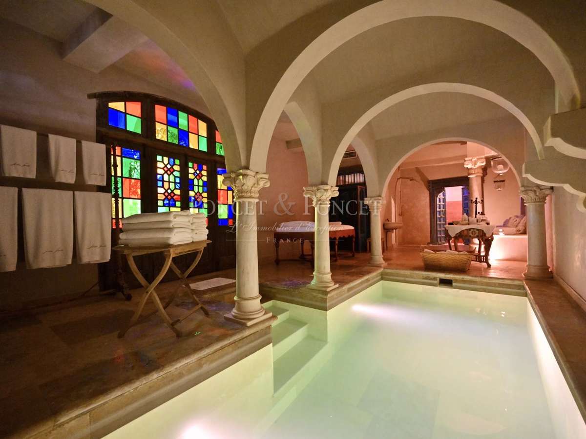 Hôtel particulier Nîmes