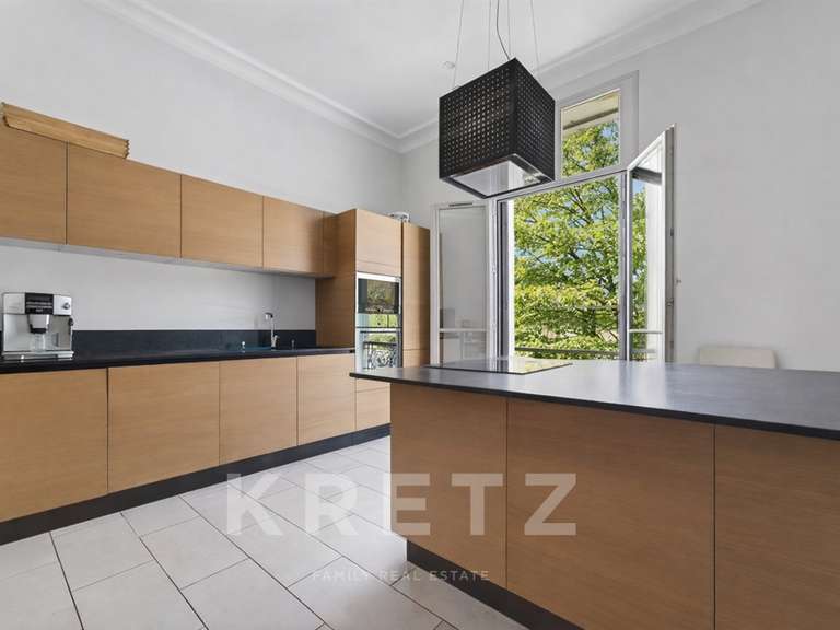 Hôtel particulier Nîmes - 7 chambres - 435m²