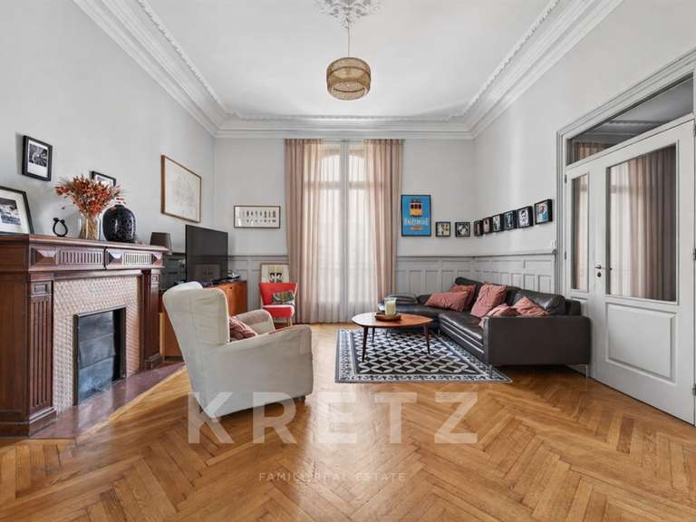 Hôtel particulier Nîmes - 7 chambres - 435m²