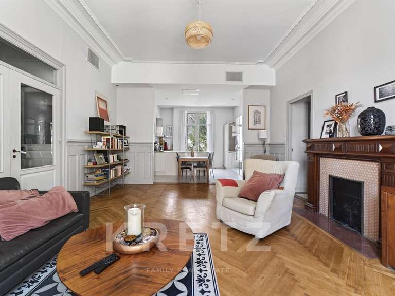 Hôtel particulier Nîmes - 7 chambres - 435m²