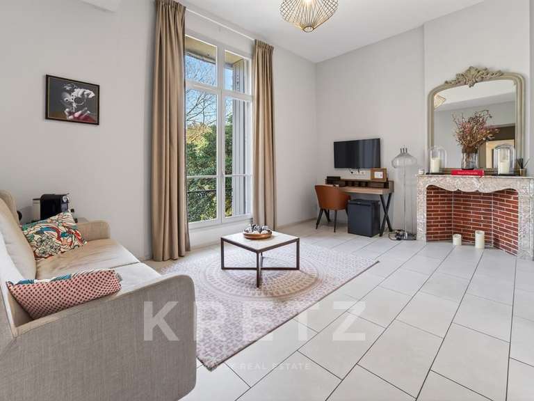 Hôtel particulier Nîmes - 7 chambres - 435m²