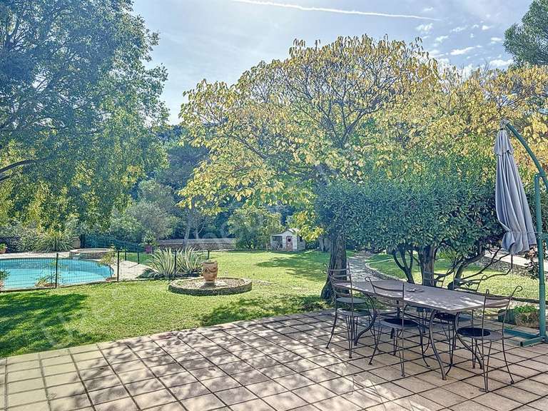 House Nîmes - 4 bedrooms - 210m²