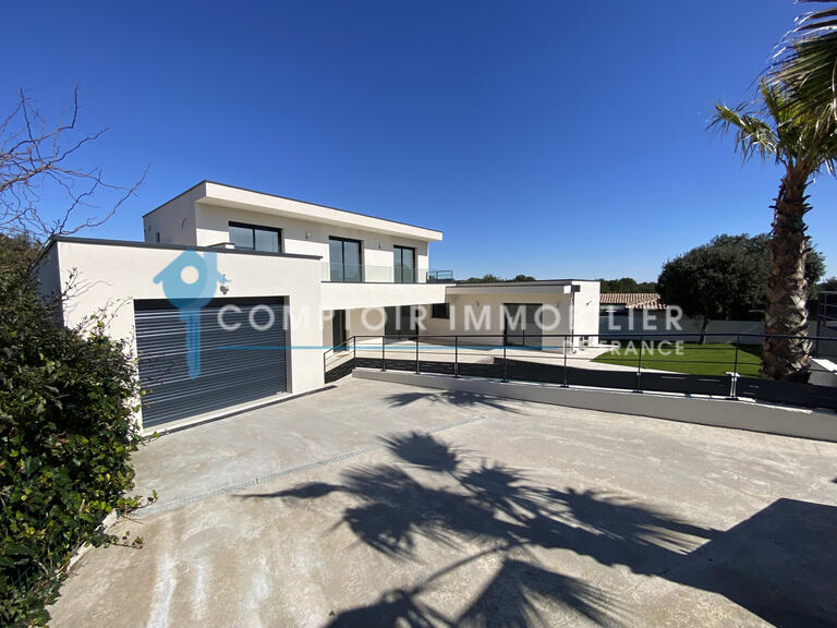 Maison Nîmes - 4 chambres - 190m²