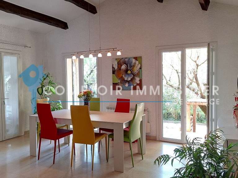House Nîmes - 13 bedrooms - 409m²