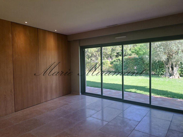 House Nîmes - 4 bedrooms - 300m²