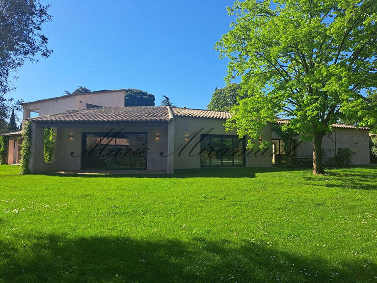 House Nîmes - 4 bedrooms - 300m²