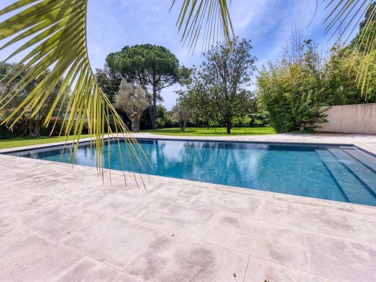 House Nîmes - 4 bedrooms