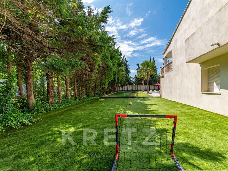 House Nîmes - 6 bedrooms - 402m²
