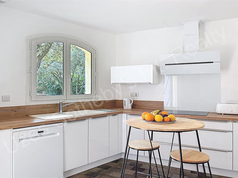 House Nîmes - 4 bedrooms - 200m²