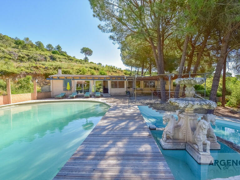 Maison Nîmes - 5 chambres - 440m²