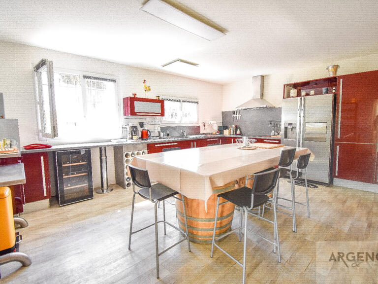 Maison Nîmes - 5 chambres - 340m²