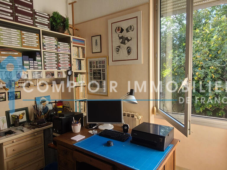 House Nîmes - 6 bedrooms - 290m²