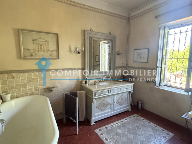 House Nîmes - 5 bedrooms - 180m²