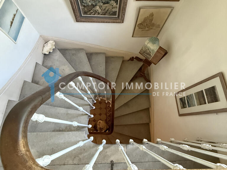 House Nîmes - 5 bedrooms - 180m²