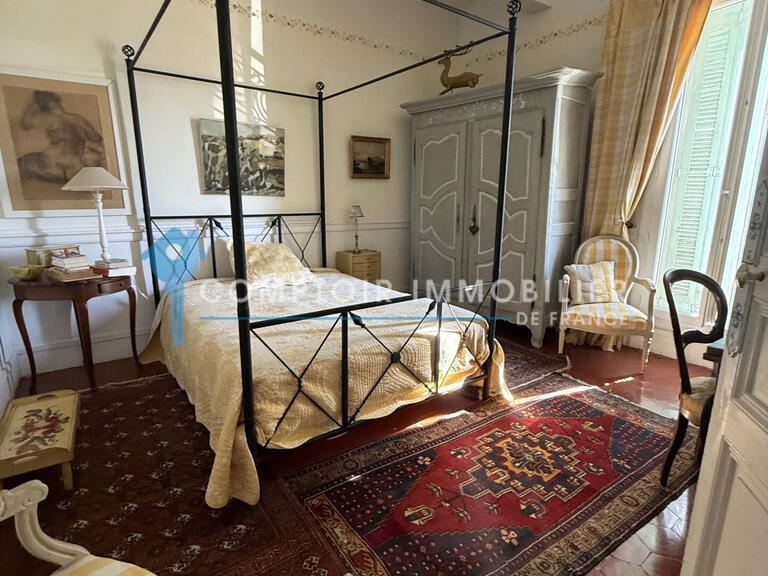 House Nîmes - 5 bedrooms - 180m²