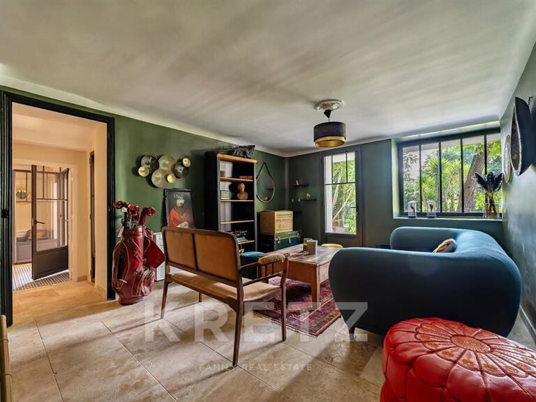 House Nîmes - 5 bedrooms - 250m²