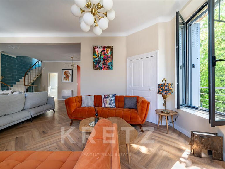 House Nîmes - 5 bedrooms - 250m²