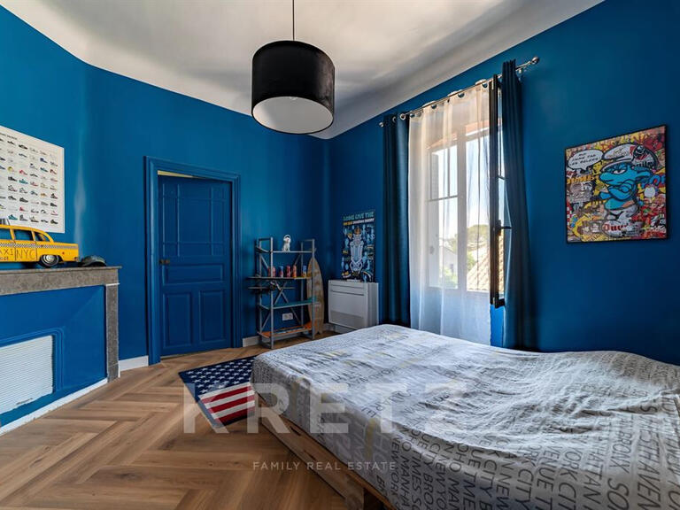 House Nîmes - 5 bedrooms - 250m²