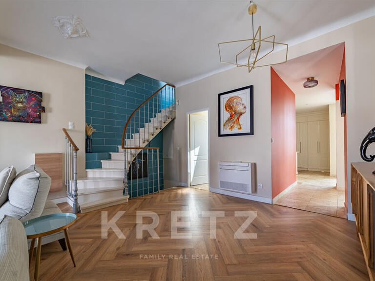 House Nîmes - 5 bedrooms - 250m²