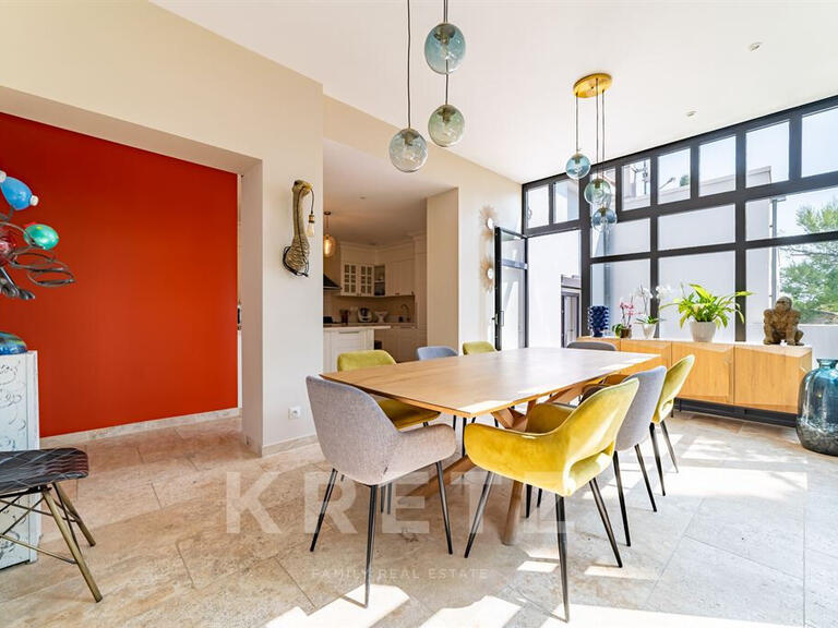 House Nîmes - 5 bedrooms - 250m²