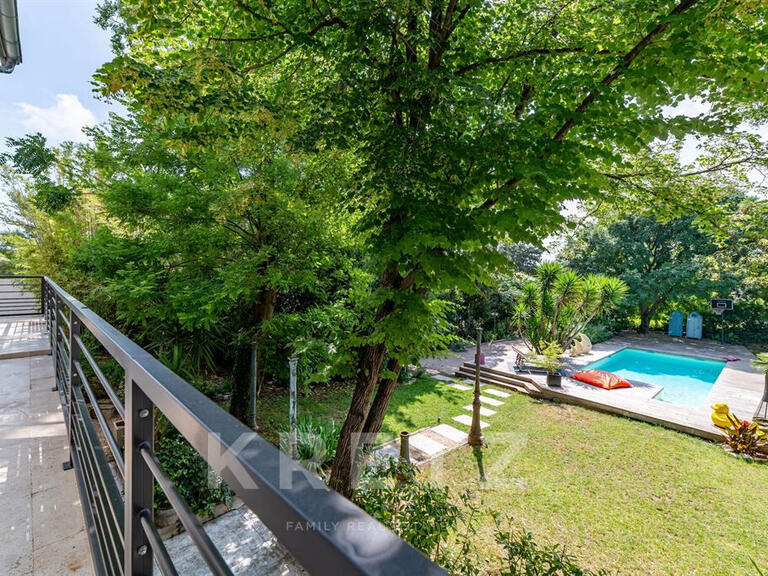 House Nîmes - 5 bedrooms - 250m²