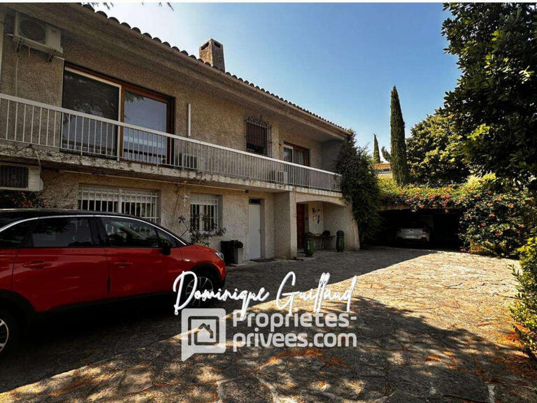 House Nîmes - 5 bedrooms