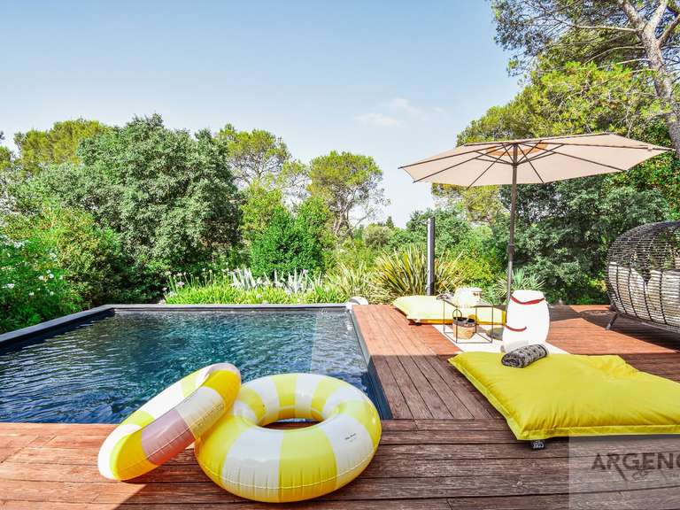 Maison Nîmes - 4 chambres - 190m²