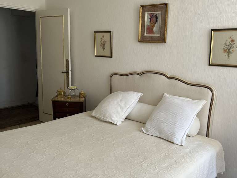 Maison Nîmes - 3 chambres - 258m²