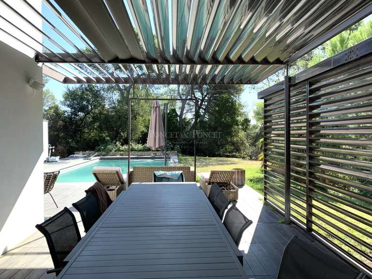 Maison Nîmes - 7 chambres - 287m²