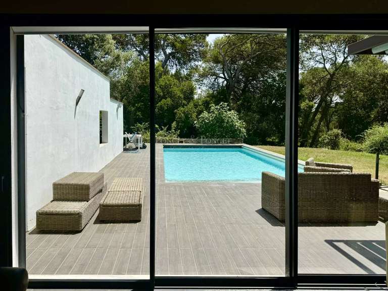 Maison Nîmes - 7 chambres - 287m²