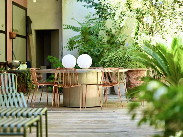 Maison Nîmes - 4 chambres - 185m²