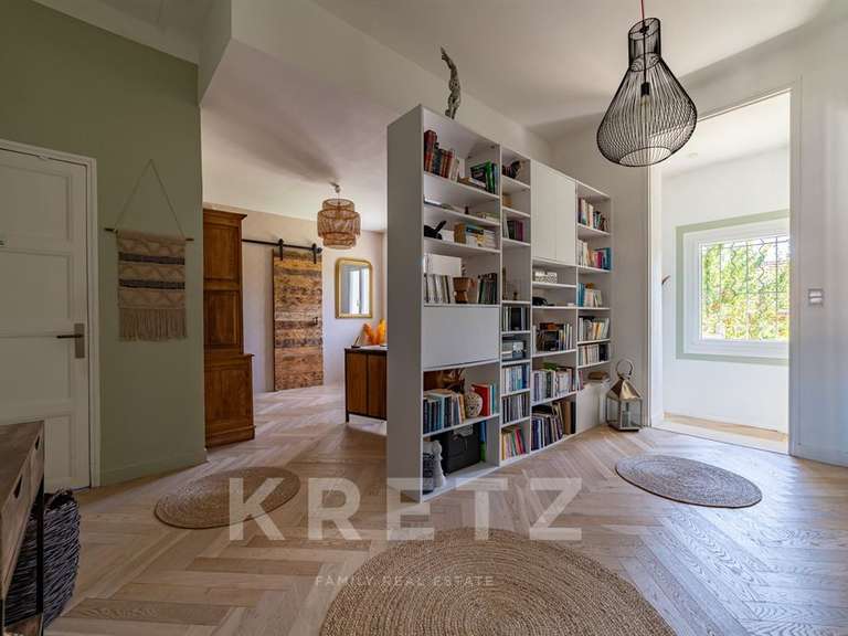 House Nîmes - 4 bedrooms - 200m²