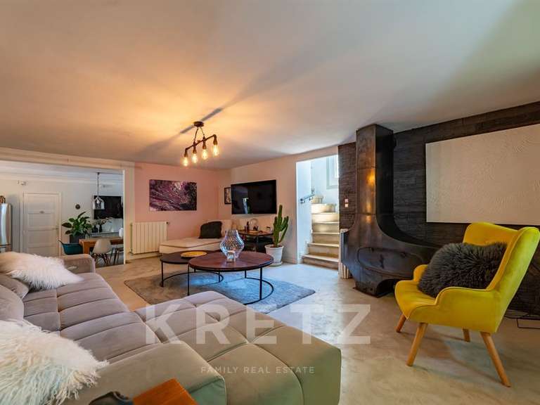 Maison Nîmes - 4 chambres - 200m²