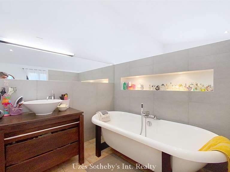 House Nîmes - 3 bedrooms - 167m²