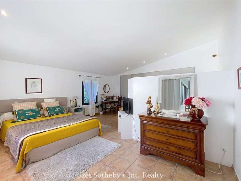 House Nîmes - 3 bedrooms - 167m²