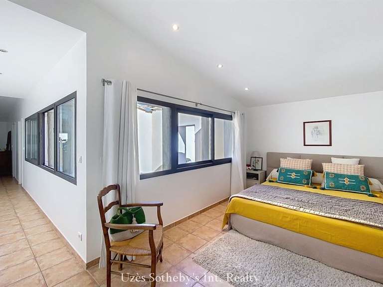 House Nîmes - 3 bedrooms - 167m²