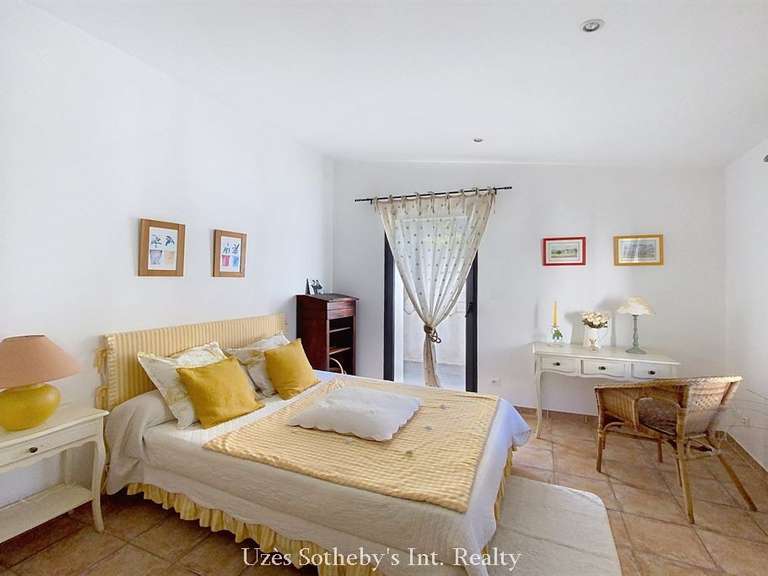 House Nîmes - 3 bedrooms - 167m²