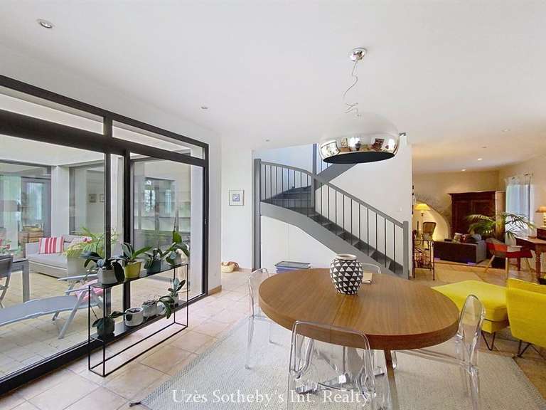 House Nîmes - 3 bedrooms - 167m²