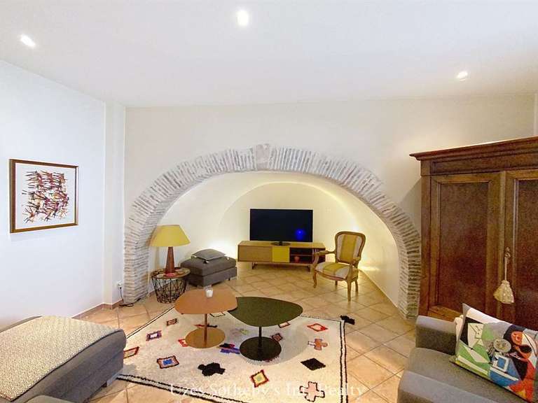 House Nîmes - 3 bedrooms - 167m²