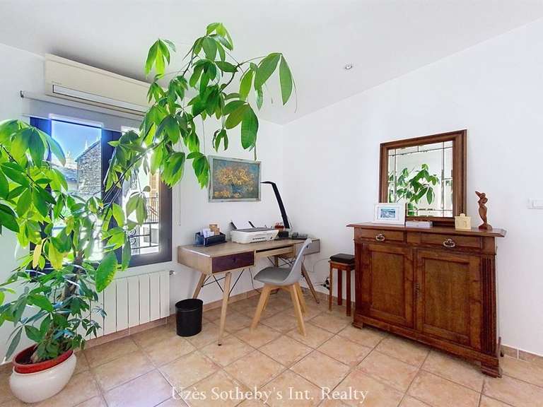 House Nîmes - 3 bedrooms - 167m²
