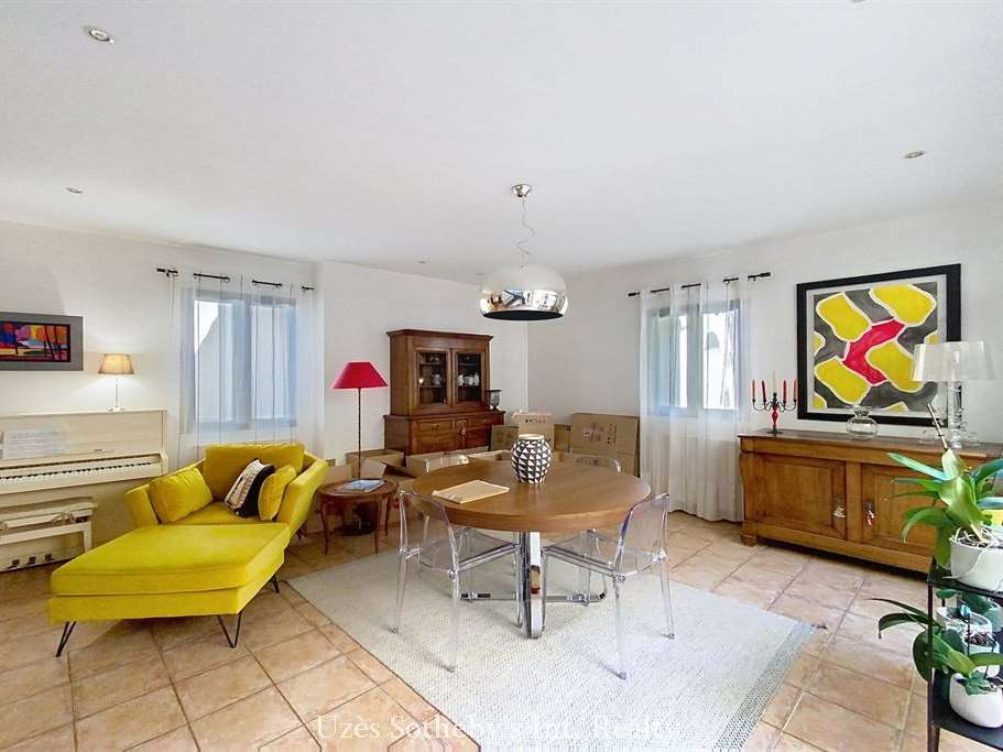 House Nîmes
