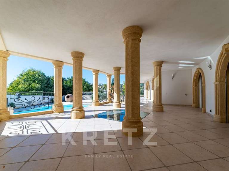 Maison Nîmes - 4 chambres - 430m²